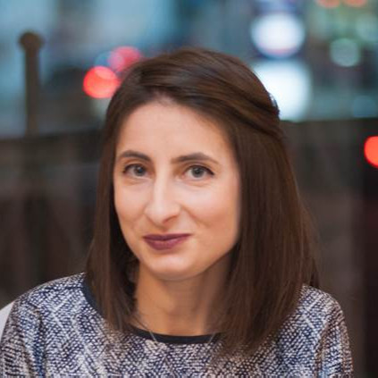 Photo of {{ member.name }}